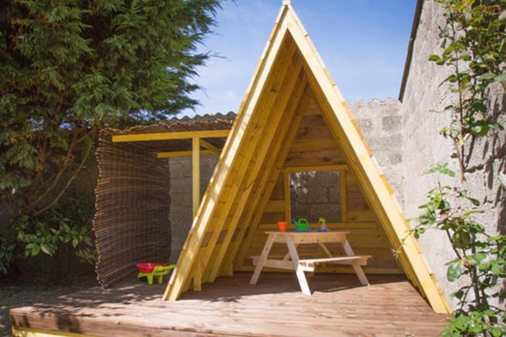 Tres Jolie Maison A Cote De La Plage 勒波泰勒 外观 照片