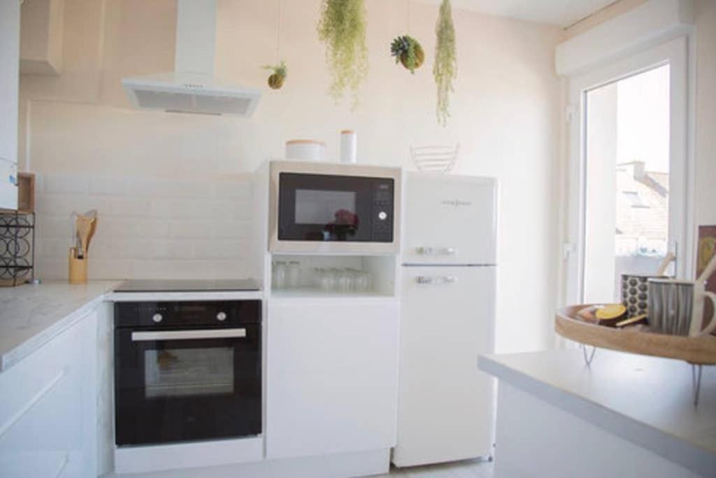 Tres Jolie Maison A Cote De La Plage 勒波泰勒 外观 照片